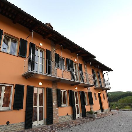 Residenza Albatros Villa Castiglione Falletto Kamer foto