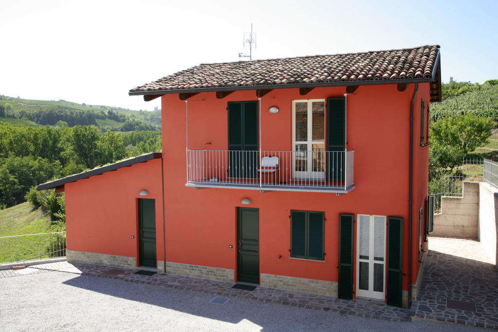 Residenza Albatros Villa Castiglione Falletto Buitenkant foto