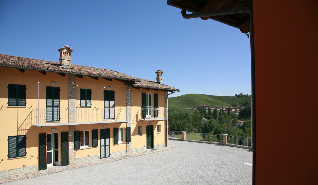 Residenza Albatros Villa Castiglione Falletto Buitenkant foto