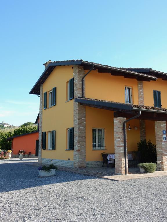 Residenza Albatros Villa Castiglione Falletto Buitenkant foto